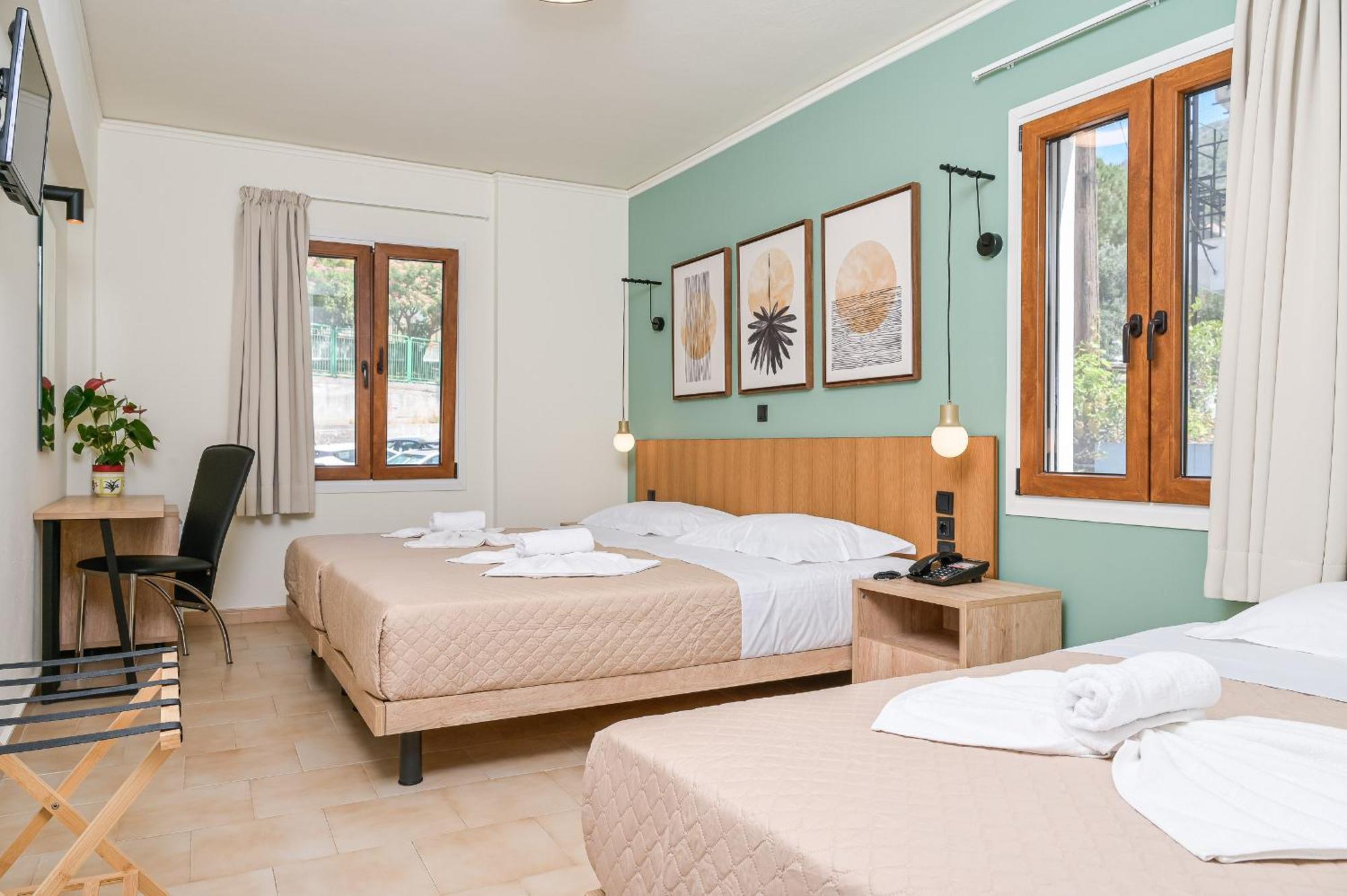 Emily Hotel Agia Paraskevi  Exteriör bild