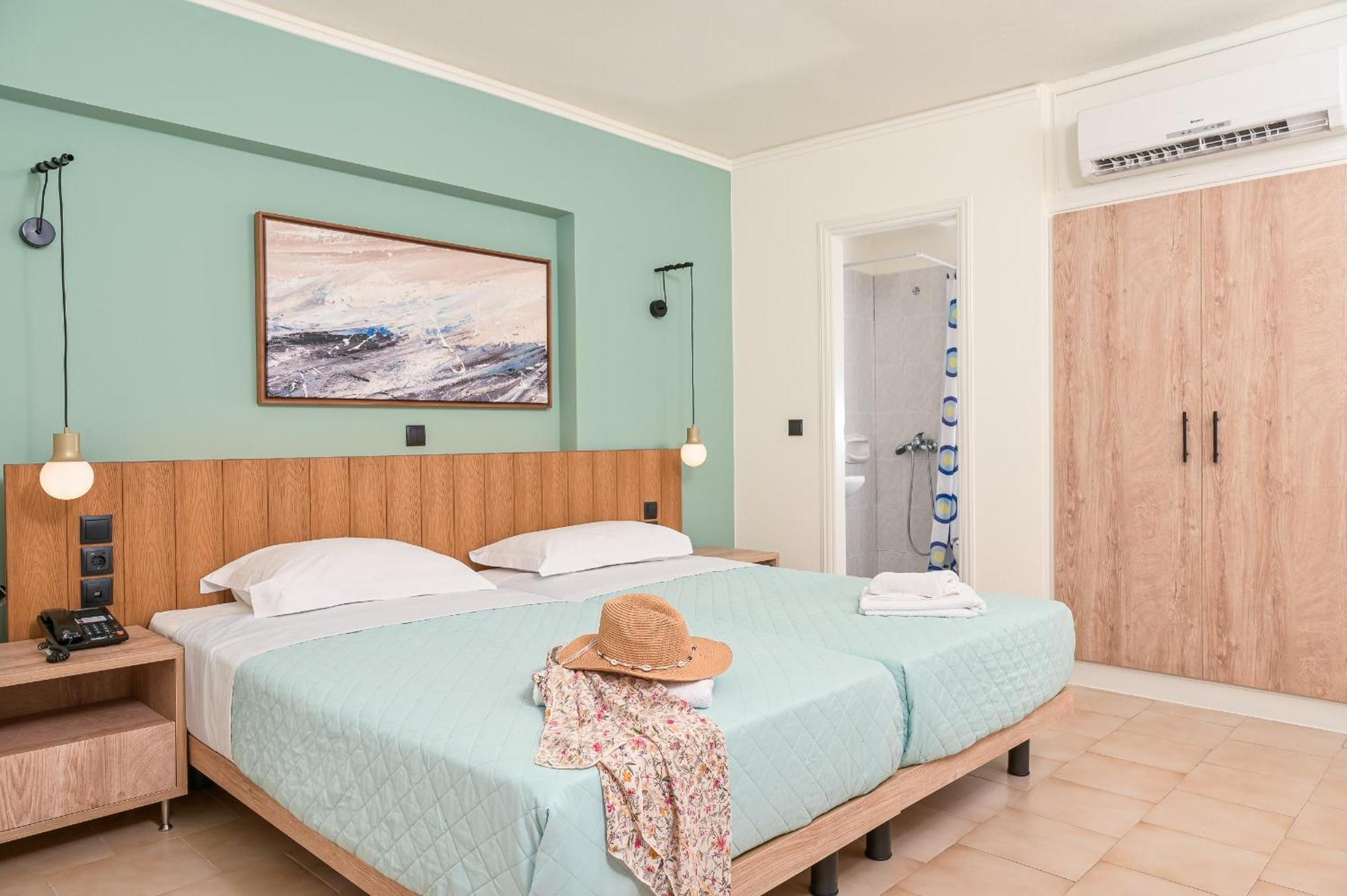 Emily Hotel Agia Paraskevi  Exteriör bild